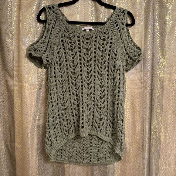 Victorias Secret Olive Green Open Knit Crochet Cold Shoulder Top Medium - Picture 1 of 5